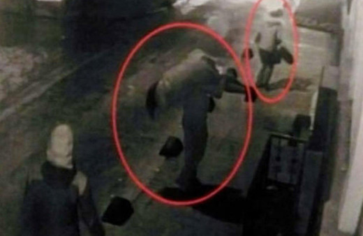 Omzuna alıp kaçırdığı kadına tecavüz etmişti! Taksim sapığı yakalandı