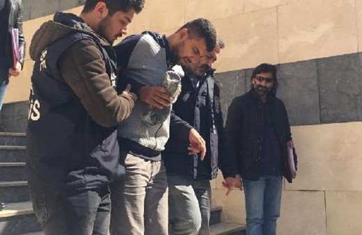 Taksim sapığı yakalandı! Bakın o adam kim çıktı