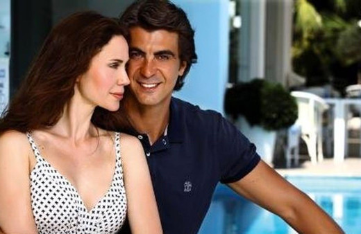 Edvina Sponza ifşası! Demet Şener'e iç çamaşırını yollamış olay ifade