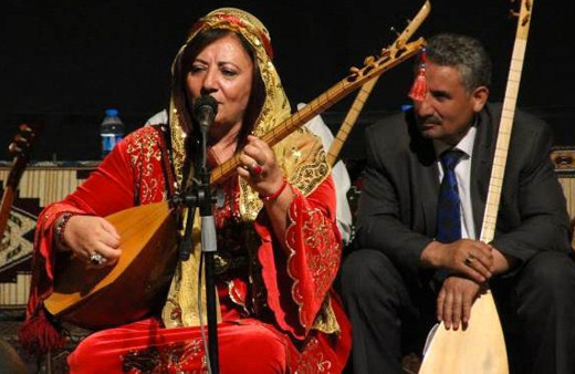 Halk ozanı Ayten Gülçınar silahlı saldırıda hayatını kaybetti