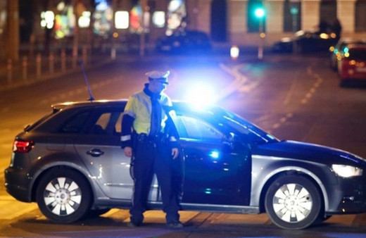 Viyana'da bıçaklı saldırı! Yaralılar var