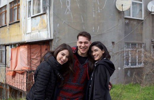 Netflix'in ilk Türk süper kahraman dizisinden ilk görüntüler yayınlandı