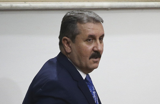 BBP lideri Destici'den MHP'ye amblem yanıtı