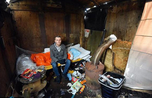 Evsiz kalıp trende yaşamaya başladı genç kadın hayatını değiştirdi