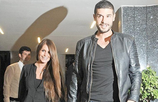 Merve Şarapçıoğlu kimdir eşi Berk Oktay'ın çıplak pozları ifşa oldu