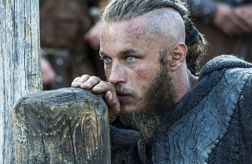 'İnsanların kafasına bir baltayla vurmak istiyorum'