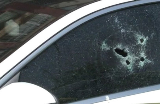 İş adamı otomobilinde 6 kurşunla öldürüldü