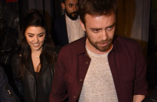 Hande Erçel Murat Dalkılıç çifti ilk kez el ele!