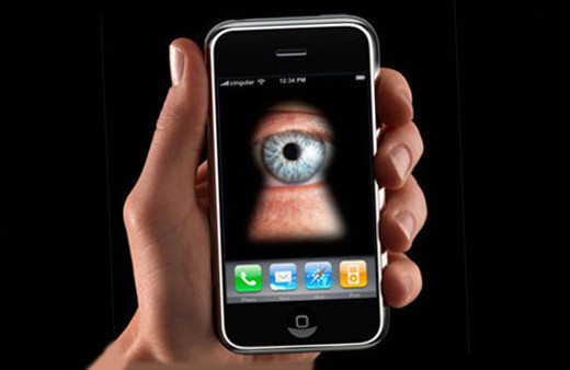 Eşinizin telefonuna boşuna casus program yüklemeyin!