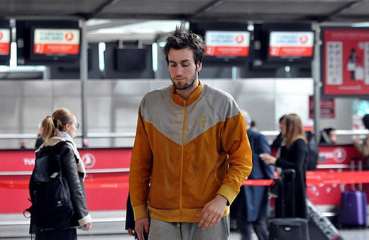 Havalimanında yaşıyordu: Genç basketbolcu için yeni gelişme!