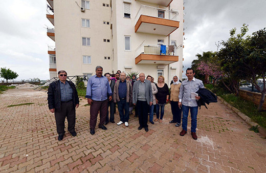 12 katlı iki binanın sakinleri şaşkın: 'Rezil olduk!'