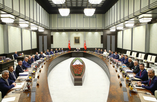 AK Parti'de dördü bakan tehlikede olan 22 isim!