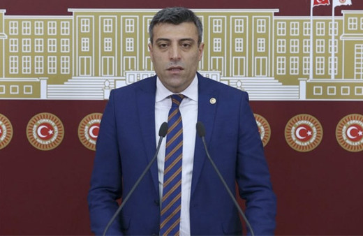 CHP'li Öztürk Yılmaz 'adayım' dedi AK Partililer kahkaha attı