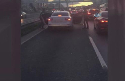  Jandarmadan E-5'te nefes kesen uyuşturucu operasyonu