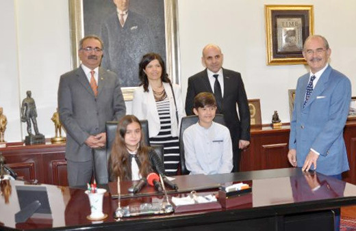 Yılmaz Büyükerşen'e adaylık sorusu