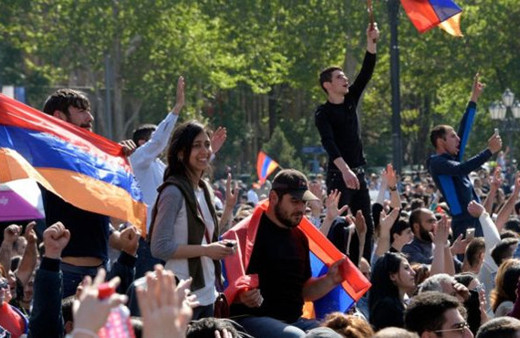 Ermenistan'da göstericiler yeniden sokakta
