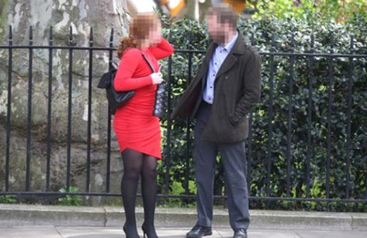 Bakanın sekreteri fuhuş pazarlığında yakalandı!