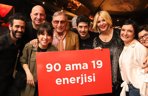 Tiyatrocu Haldun Dormen'in 90. yaşı kutlandı