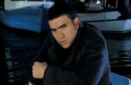 'Karımla ilişkisi vardı' demişti! Şarkıcı Emrah Dinçer için müebbet istendi