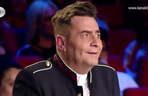 Armağan Çağlayan'a sürpriz doğum günü!