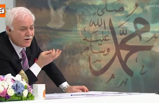 Babasının mezarında kefenini açık bırakan adama Nihat Hatipoğlu'ndan ilginç cevap