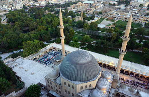 Bu da oldu tarihi mekanı internetten satışa çıkardı!