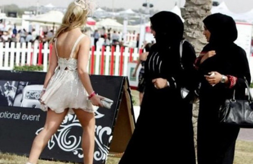 Dubai'nin bilinmeyen yüzü! Zenginler eğlenirken fakirler sefalet içinde