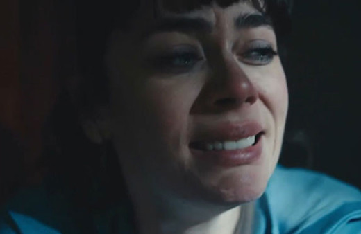 Avlu'da Demet Evgar'dan Ahmet Kaya Sürprizi