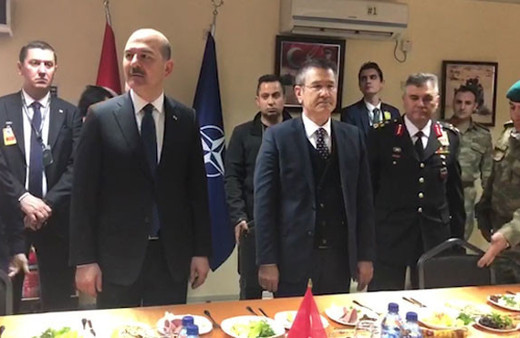 Süleyman Soylu ve Nurettin Canikli Kabil'de askerlerimizle buluştu