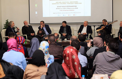 Uysal Kütüphanede Bir Gece'de gençlerle buluştu!