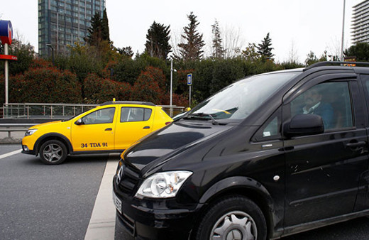 Uber kavgasına çözüm geliyor:  Yerli ve milli taksi