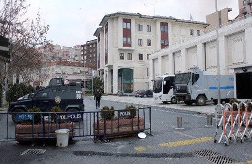 AK Parti İstanbul İl Başkanlığını işgal girişimi davasında karar