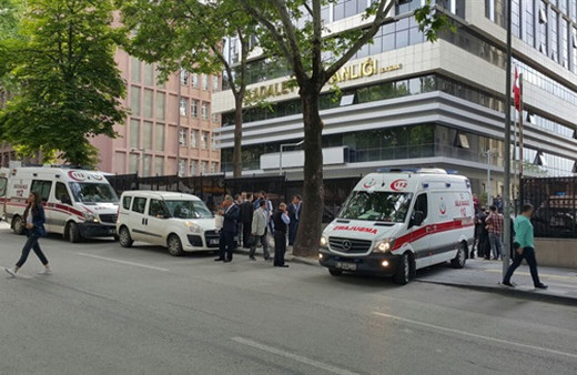 Ankara'da zehirlenme teşhisiyle 40 kişi tedavi altında