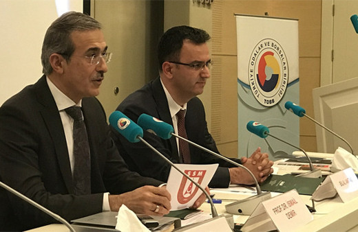 Altan tankı için taraflar imzaları atıyor