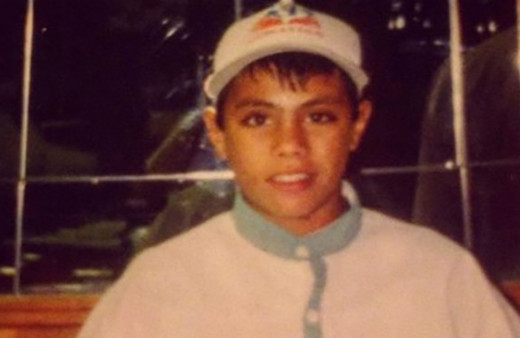 Ünlülerin çocukluk halleri! Bu ünlüyü tanıdınız mı?