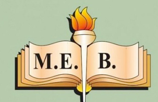 Bugün okullar yarım gün mü 18 Mayıs tatil açıklaması