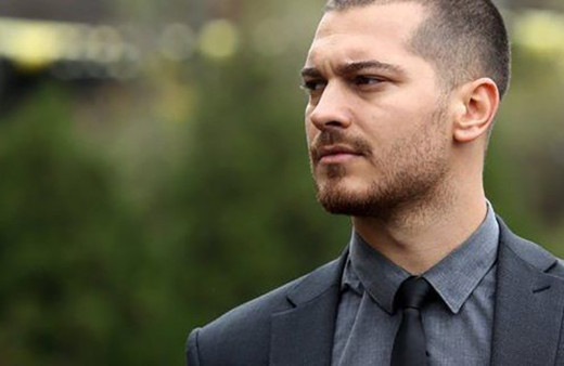 Çağatay Ulusoy yerine Kerem Bursin mi?