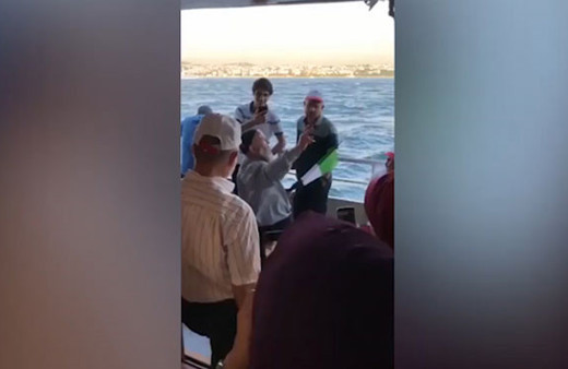 Süleyman amca Yenikapı mitingi dönüşünde görüntülendi