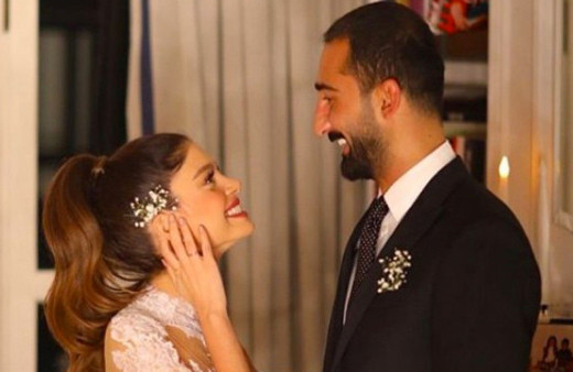 Ünlü çiftin düğün tarihi belli oldu!