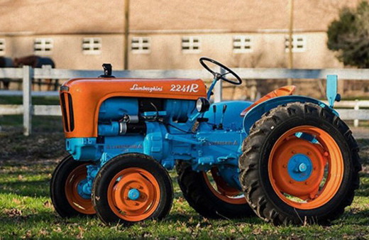 Lamborghini'den 45 bin dolara traktör!