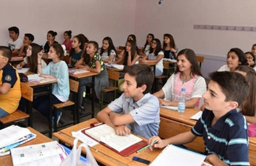 Okulların kapanış tarihi-2018 karneler ne zaman alınacak?