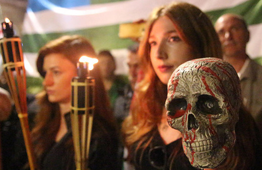 Çerkes Sürgünü ve soykırımının 154. yılı Taksim'de anıldı