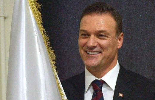 AK Partili aday 'topçu tepeden indi' deyip siyaseti bıraktı