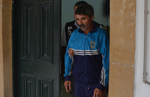 Keçiye tecavüz ederken yakalandı!