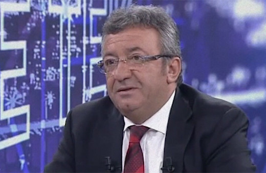 Canlı yayında büyük gaf: CHP'nin iki numarası İnce'yi böyle harcadı!