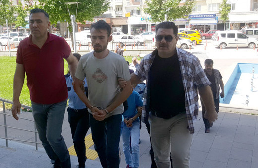 Satılan cep telefonu cinayeti ortaya çıkardı