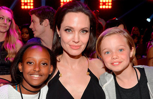 Angelina Jolie’yi öfkelendiren yasak