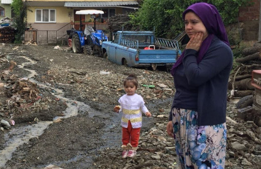 Dehşet gün ağarınca ortaya çıktı! Ortalık savaş alanını andırıyor