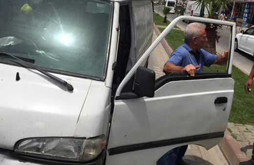 İYİ Parti'li başkan çarptı ve kaçtı!