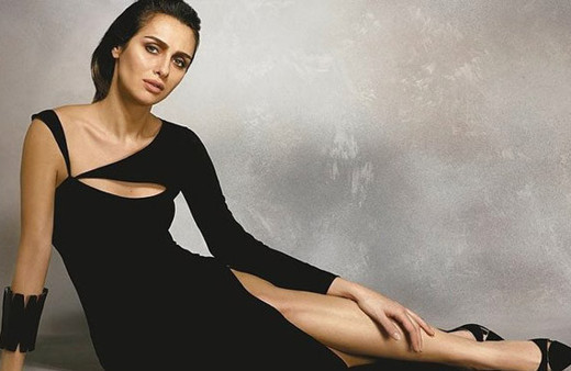 Birce Akalay'ın yeni imajı olay oldu! Bakın kime benzettiler